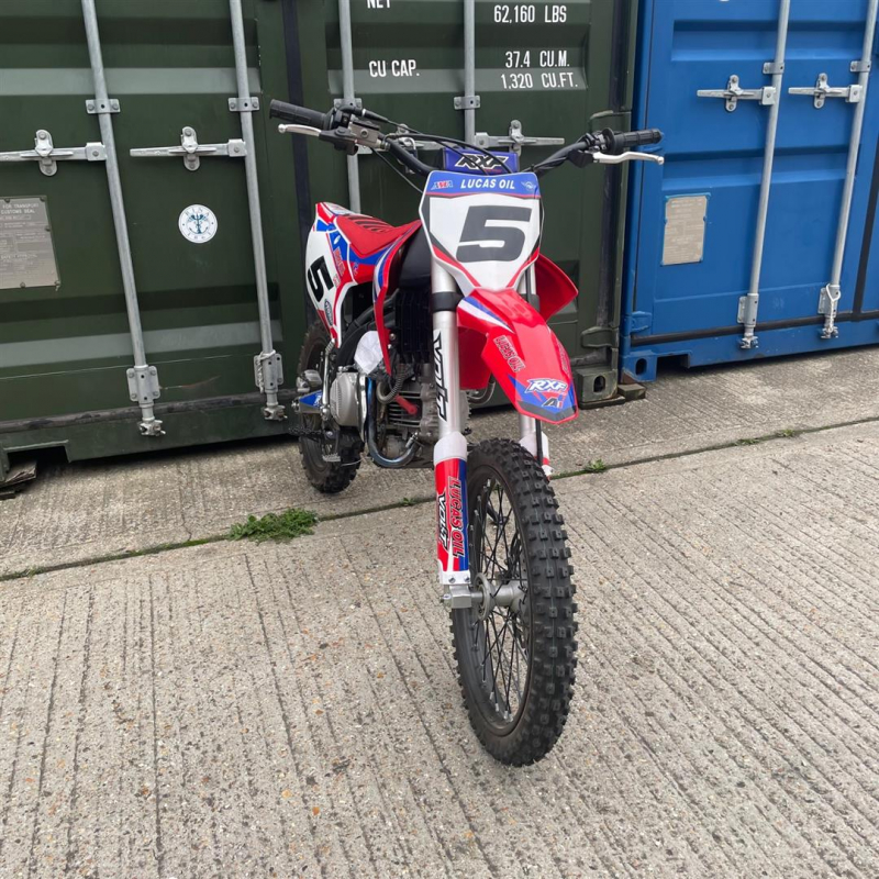 190cc Freeride XL RXF Racing Adults Dirt Bike - 19 / 16" (Red) - USED / EX DEMO
