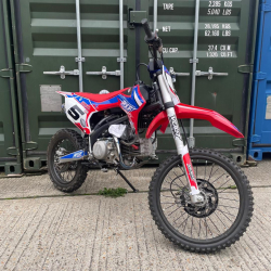 190cc Freeride XL RXF Racing Adults Dirt Bike - 19 / 16" (Red) - USED / EX DEMO