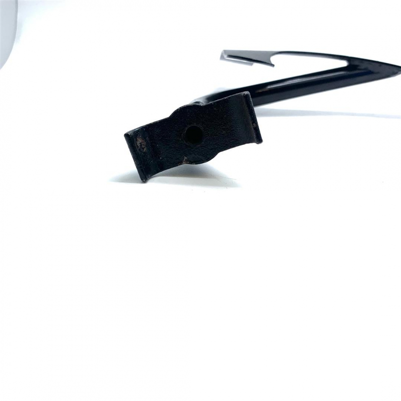 Front Right Fender Bracket - Older Style